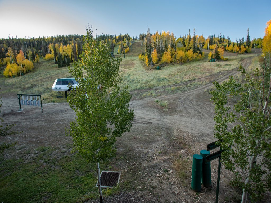 Grand Lodge - Five Bedroom #402 - Ski-in/ski-out Vacation Rental in Park City - RedAwning
