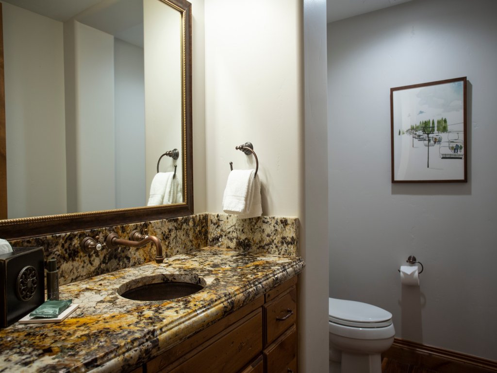 Grand Lodge - Five Bedroom #402 - Ski-in/ski-out Vacation Rental in Park City - RedAwning