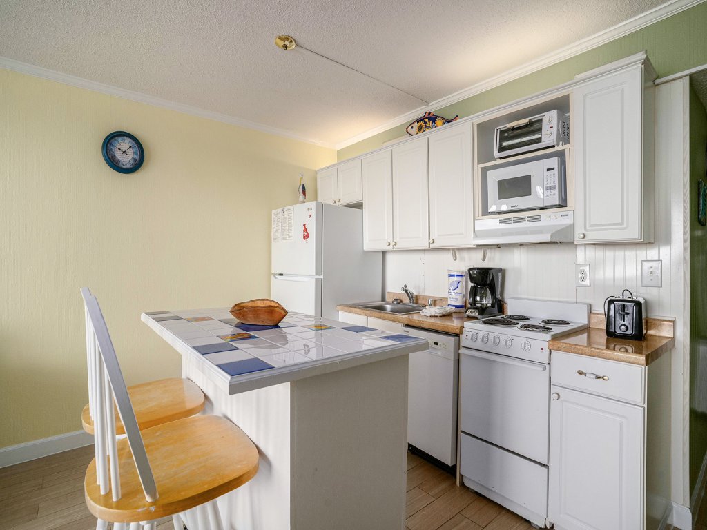 0710 Waters Edge Resort Vacation Rental in Garden City Beach - RedAwning