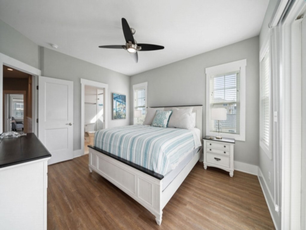 Sunnyside - Ocean and Inlet views, steps to beach access, plus parking for 4! Vacation Rental in North Carolina - RedAwning