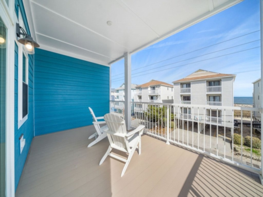 Sunnyside - Ocean and Inlet views, steps to beach access, plus parking for 4! Vacation Rental in North Carolina - RedAwning
