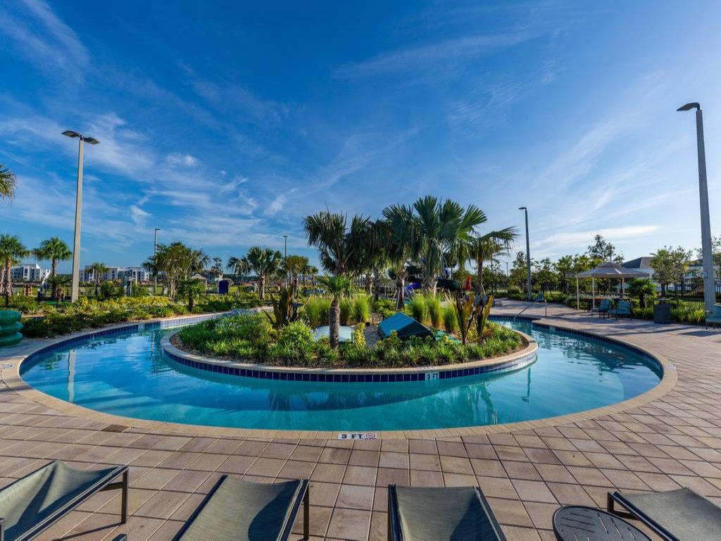 Five bedroom home is ideal for an elegant vacation Vacation Rental in Kissimmee - RedAwning