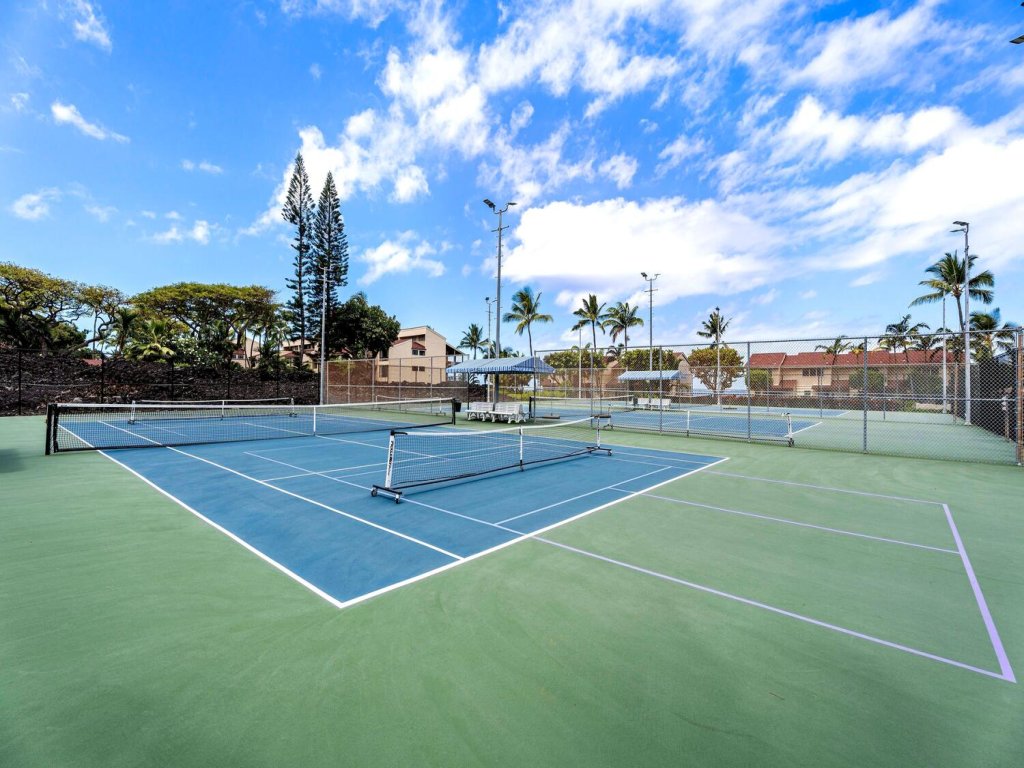 Keauhou Kona Surf & Racquet Club#2-304 Vacation Rental in Kailua Kona - RedAwning