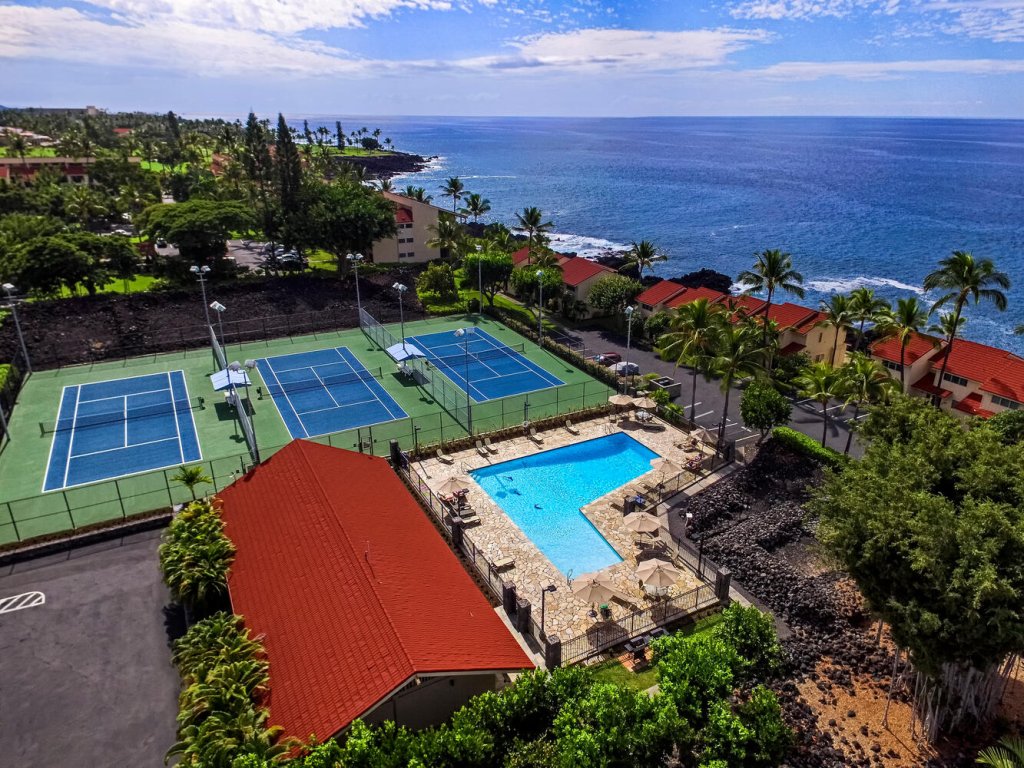 Keauhou Kona Surf & Racquet Club#2-304 Vacation Rental in Kailua Kona - RedAwning