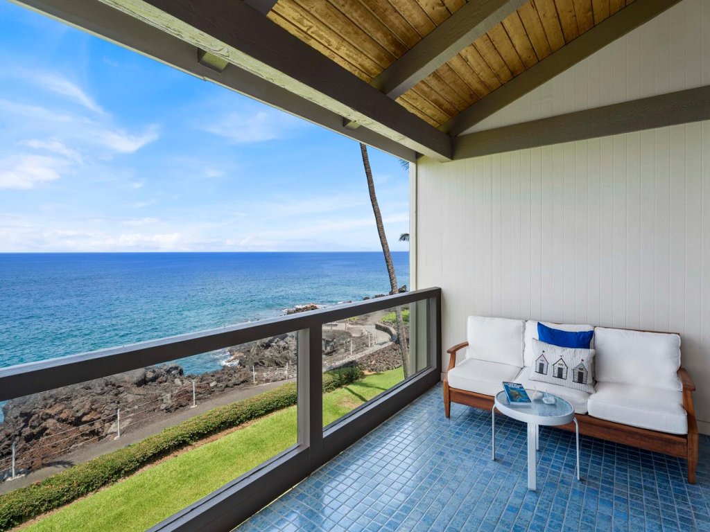 Keauhou Kona Surf & Racquet Club#2-304 Vacation Rental in Kailua Kona - RedAwning