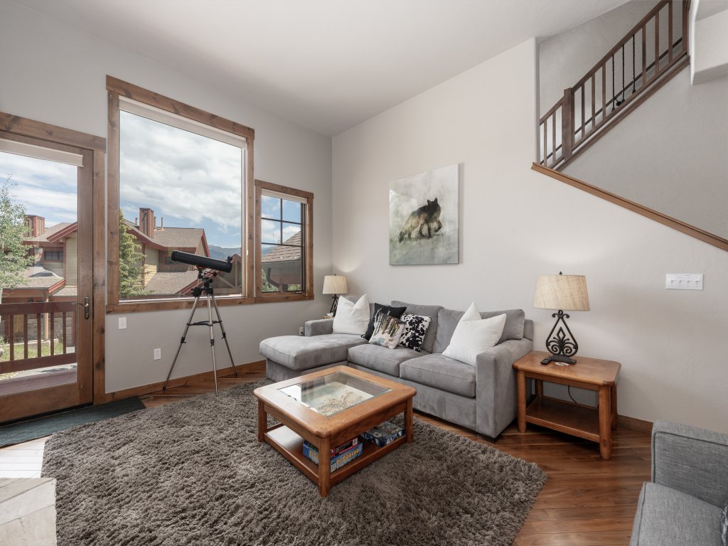 Bear Trail Vacation Rental in Winter Park - RedAwning