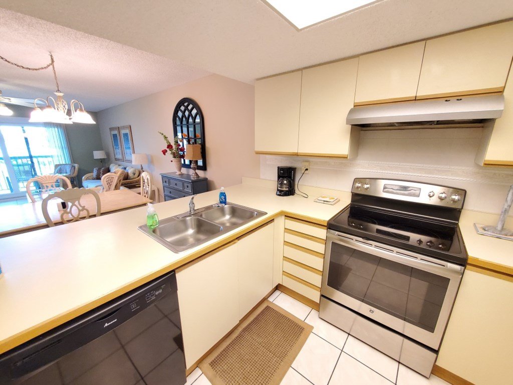 Ocean Village Club P26: Beach & Tennis Vacation Rental in St. Augustine - RedAwning