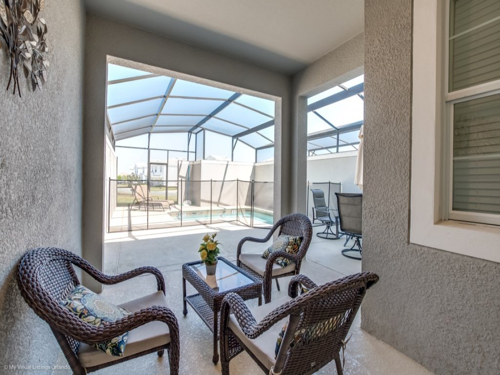 High End Champions Gate Golf Course Vacation Rental in Davenport - RedAwning