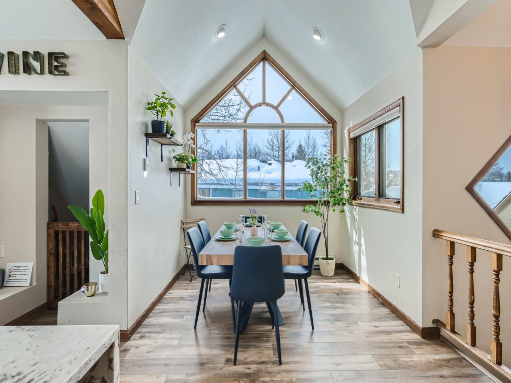 The Powder Chalet Vacation Rental in Breckenridge - RedAwning