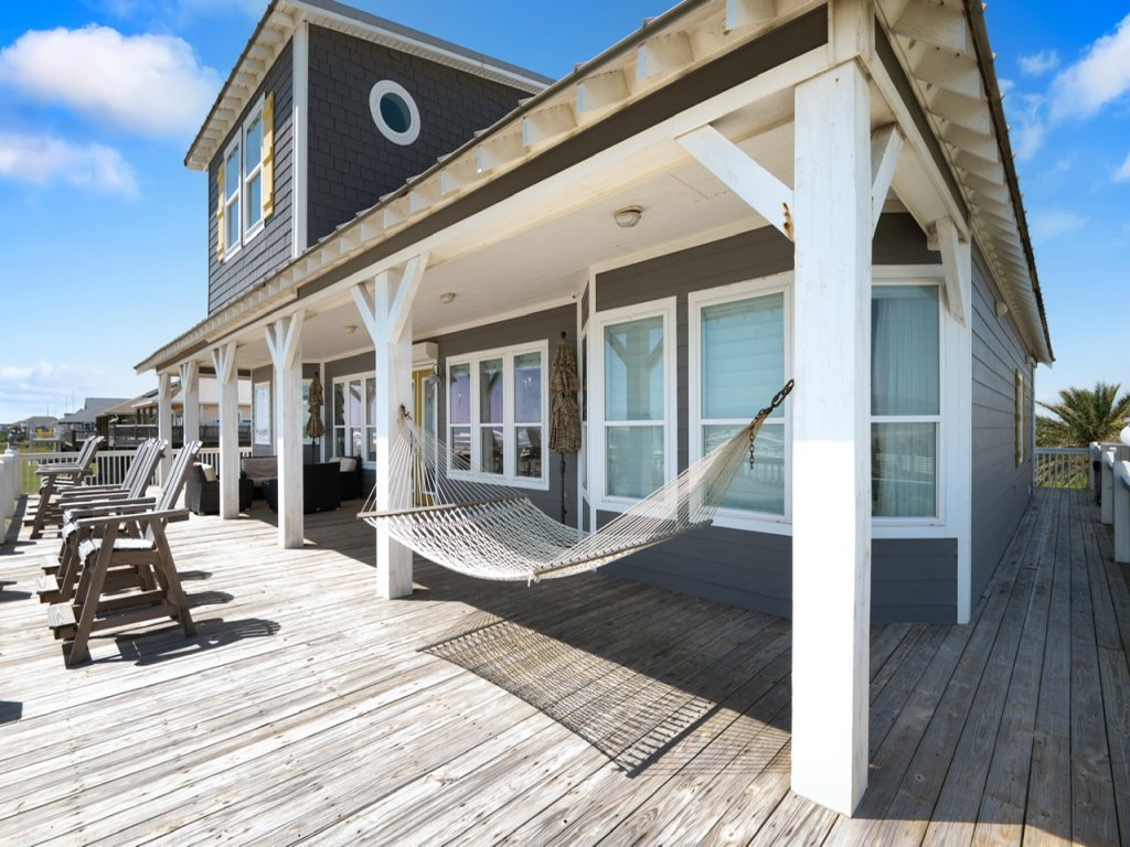 Sunrise, Sunburn, Sunset, Repeat Vacation Rental in Texas - RedAwning