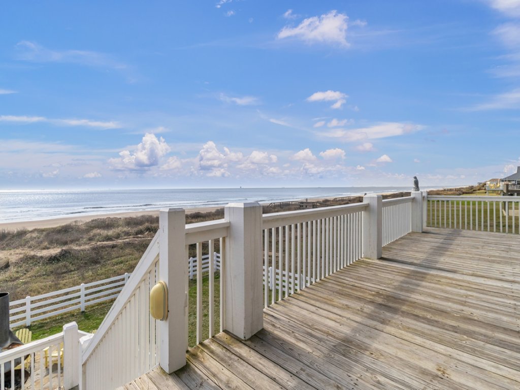Sunrise, Sunburn, Sunset, Repeat Vacation Rental in Texas - RedAwning