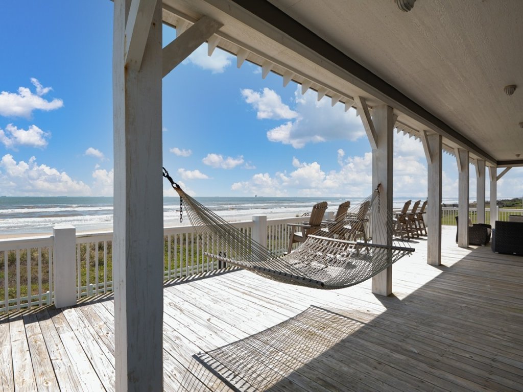 Sunrise, Sunburn, Sunset, Repeat Vacation Rental in Texas - RedAwning