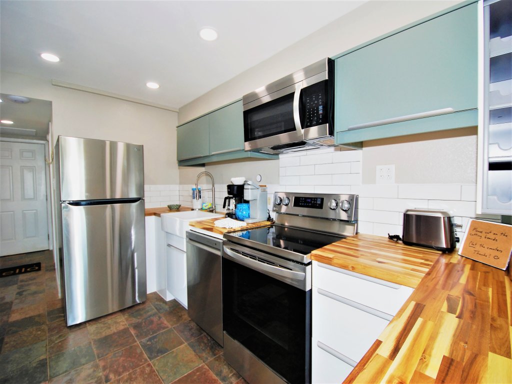 Aquarius Condo unit 207 Vacation Rental in South Padre Island - RedAwning