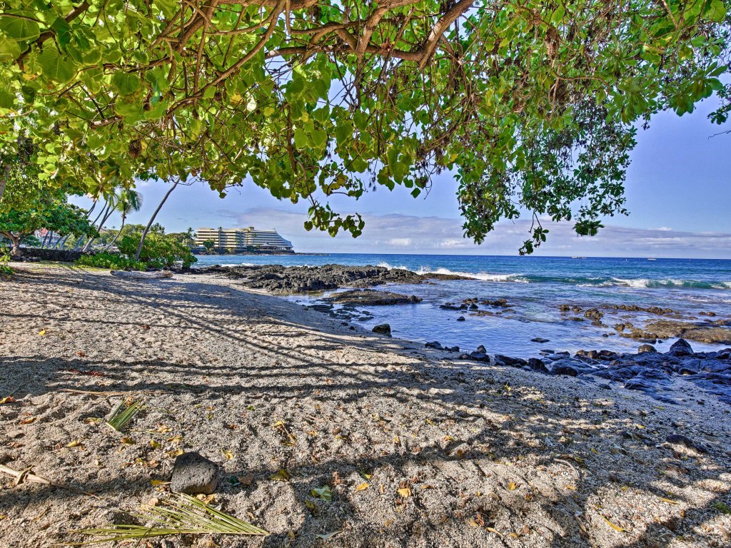 GARDEN VIEW STUDIO - KONA ISLANDER INN CONDOS Vacation Rental in Kailua-Kona - RedAwning