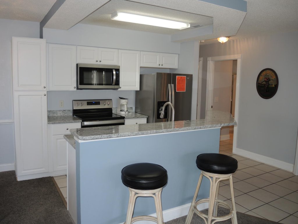 Brunswick Plantation Villa 1203 with Full Kitchen, Golf Course Onsite, and Short Drive to the Beach Vacation Rental in Calabash - RedAwning