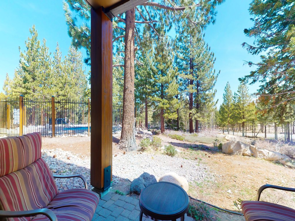 Solstice 11 Amazing Location on Golf Course, Heated Garage, Private Washer Dryer Vacation Rental in Mammoth Lakes - RedAwning