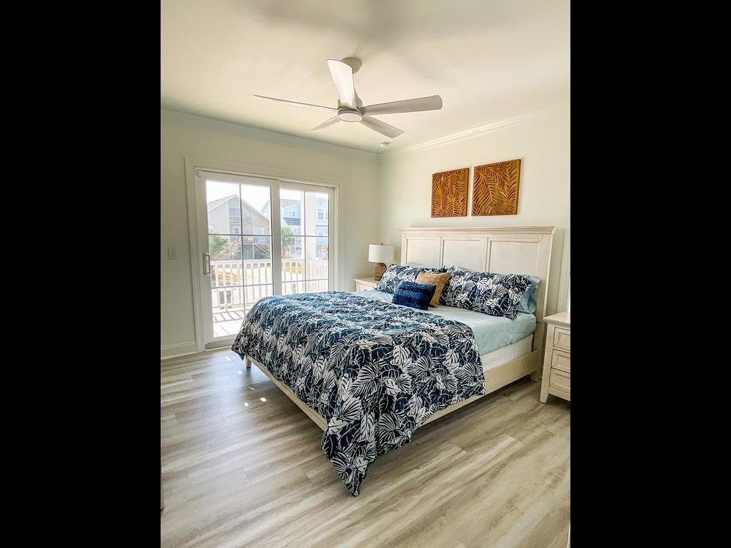 1030 Ocean / 1030 Ocean Blvd West Vacation Rental in Holden Beach - RedAwning