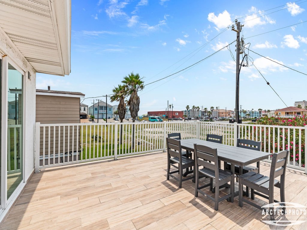 125 E Verna Jean Vacation Rental in South Padre Island - RedAwning