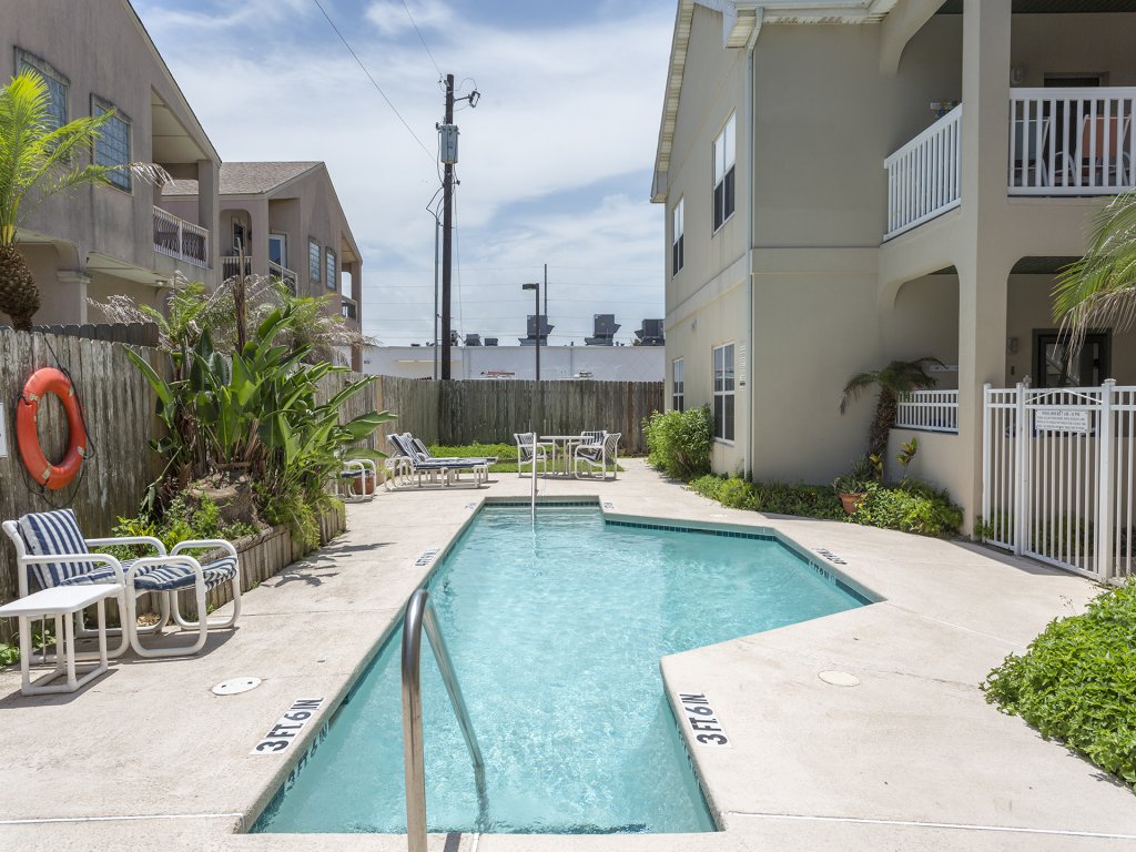 111 E. Polaris #3 (Sand Dancer Condominiums) Vacation Rental in South Padre Island - RedAwning