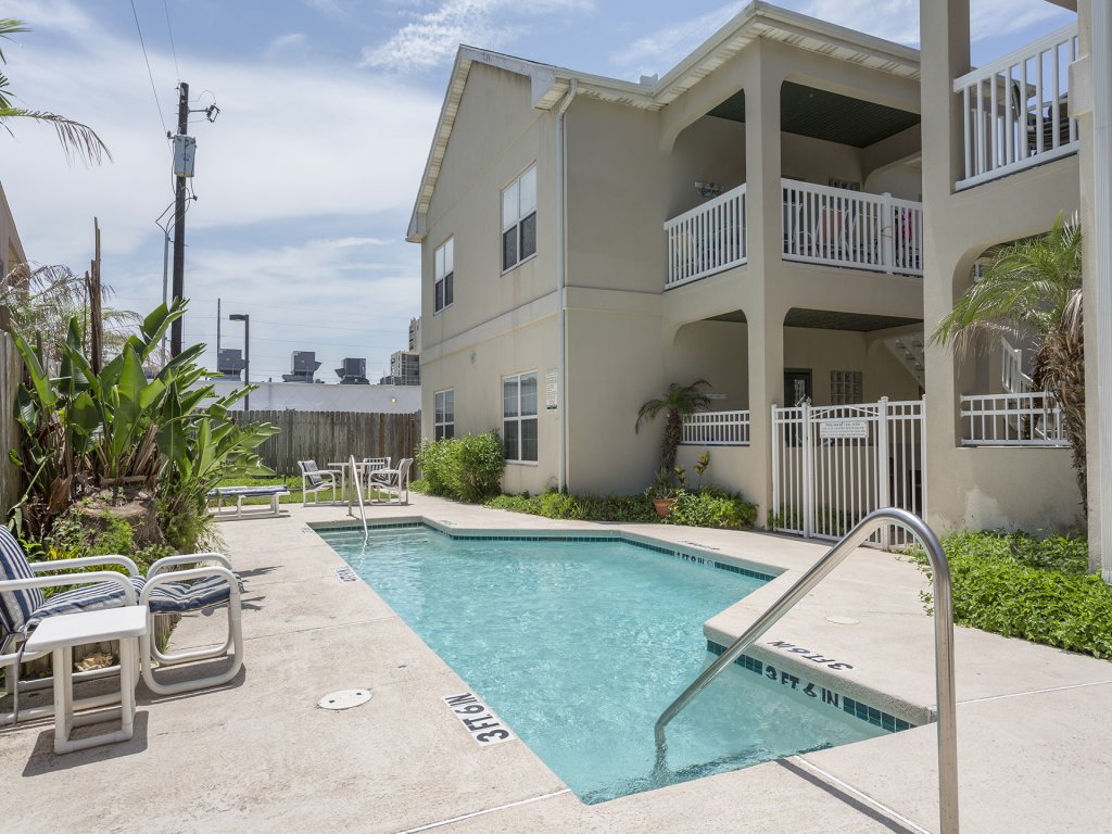 111 E. Polaris #3 (Sand Dancer Condominiums) Vacation Rental in South Padre Island - RedAwning