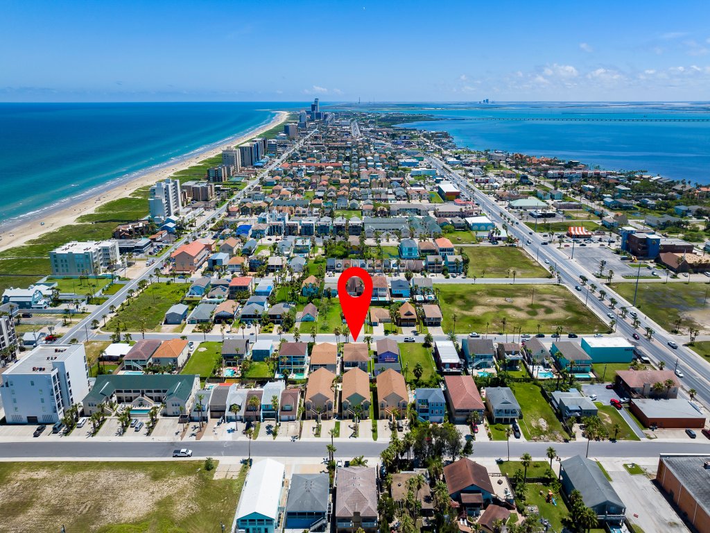 116 E. Huisache Vacation Rental in South Padre Island - RedAwning