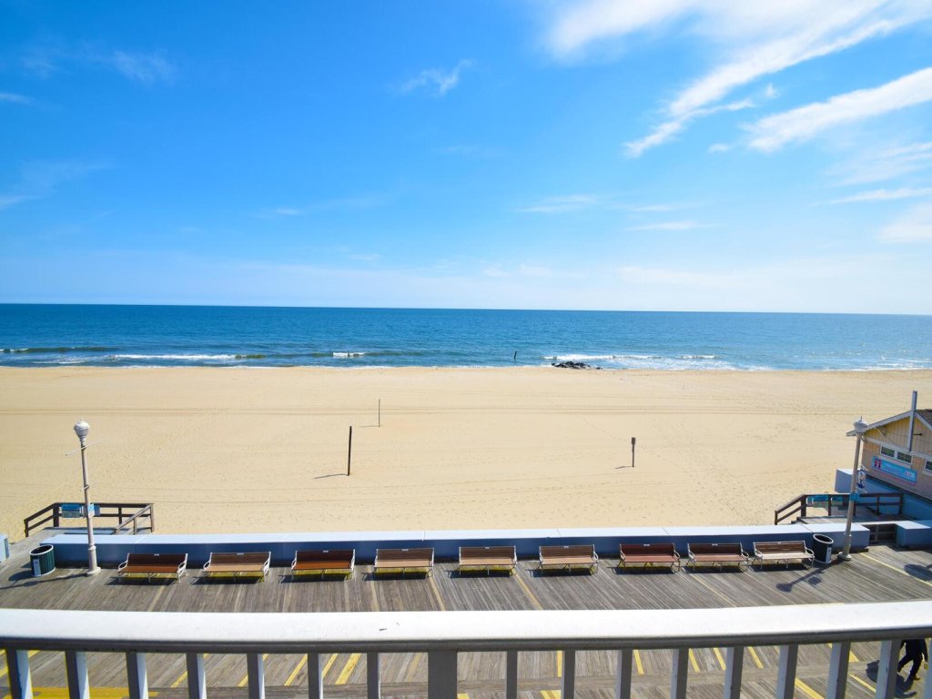 Ocean's Edge 403 Vacation Rental in Ocean City - RedAwning