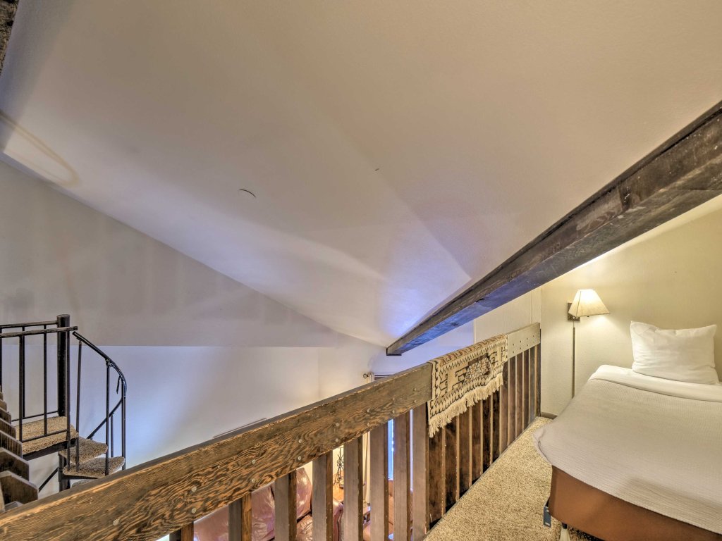 Copper Valley 2 Bedroom + Loft Condo #208/208A Vacation Rental in Copper Mountain - RedAwning