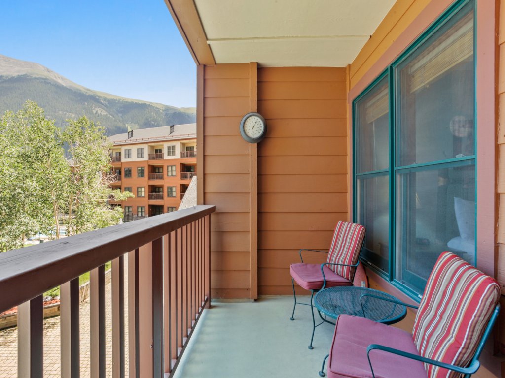 Copper Springs 1 Bedroom Condo #223 Vacation Rental in Copper Mountain - RedAwning
