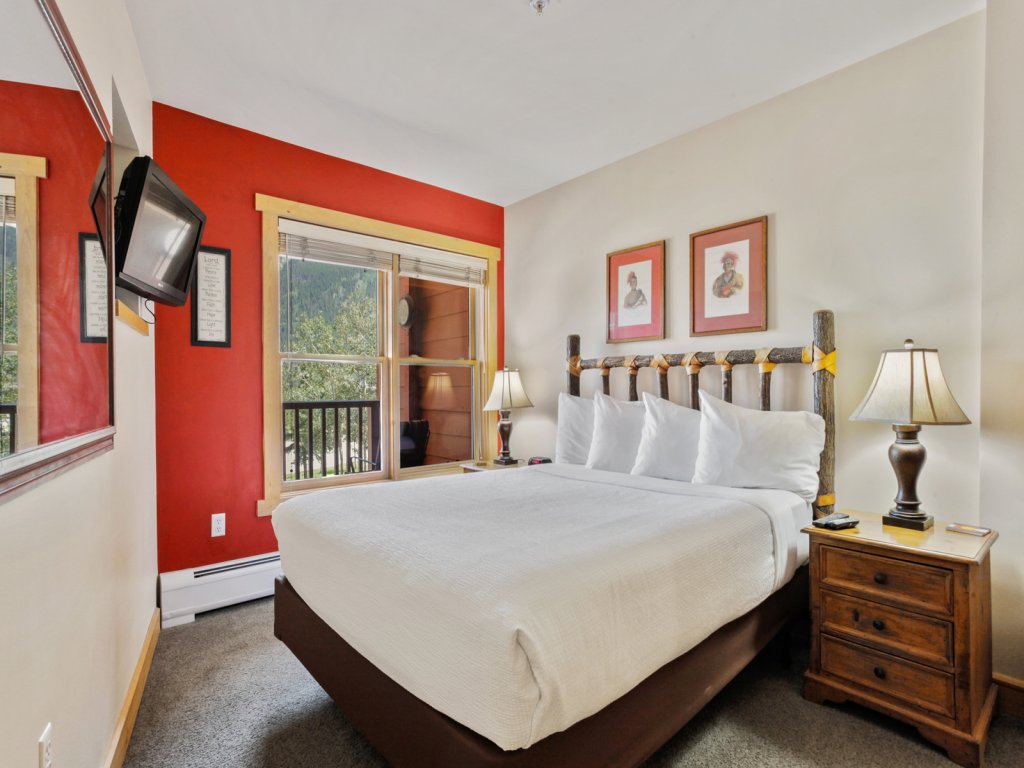 Copper Springs 1 Bedroom Condo #223 Vacation Rental in Copper Mountain - RedAwning