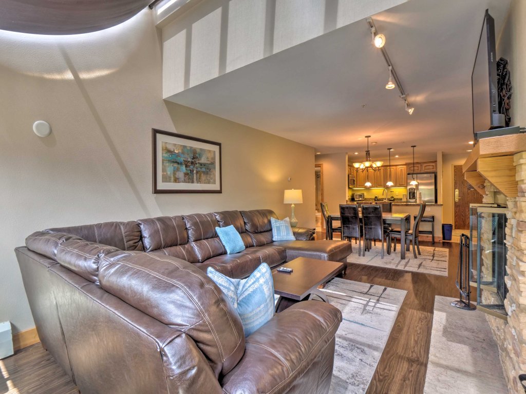 Mountain Plaza 2 Bedroom Condo #704 Vacation Rental in Copper Mountain - RedAwning