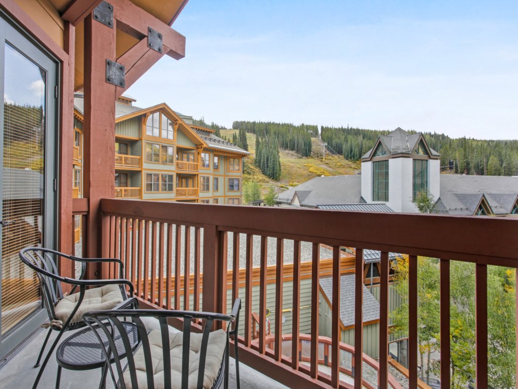 Copper One 2 Bedroom Condo #411/411A Vacation Rental in Copper Mountain - RedAwning