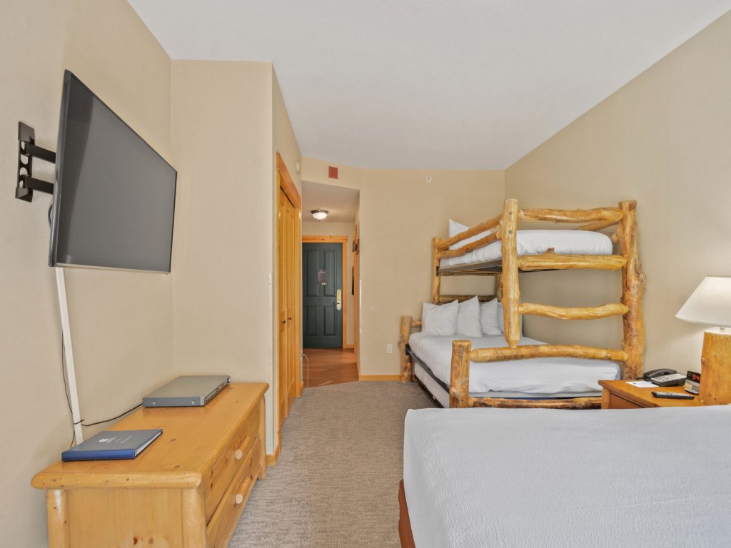 Tucker Mountain 2 Bedroom Condo #209/209A Vacation Rental in Copper Mountain - RedAwning
