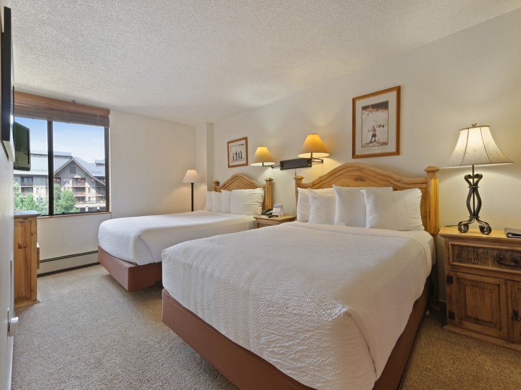 Village Square 2 Bedroom Condo #432/434 Vacation Rental in Copper Mountain - RedAwning