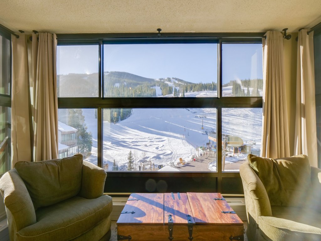 Mountain Plaza 3 Bedroom Condo #521/523 Vacation Rental in Copper Mountain - RedAwning