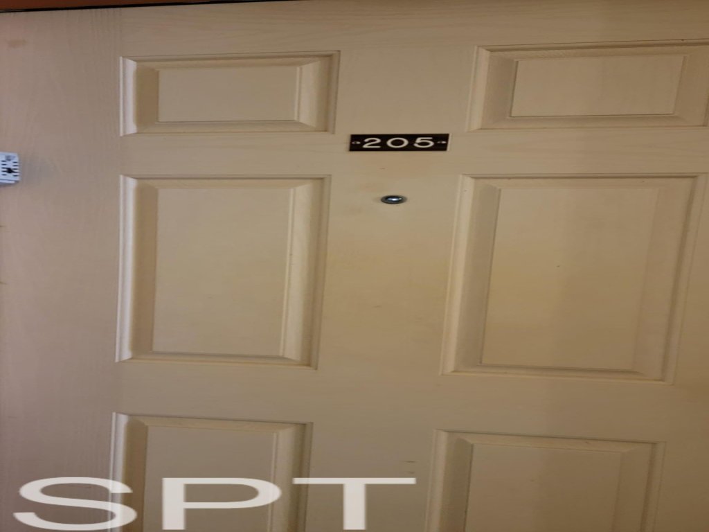 Great Pool " Beach Access " Small Family Perfect Vacation Rental in South Padre Island - RedAwning