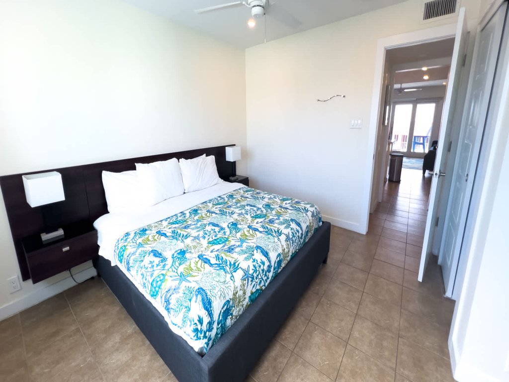 Beachfront Larger Corner Unit | Balcony | Pool Vacation Rental in South Padre Island - RedAwning