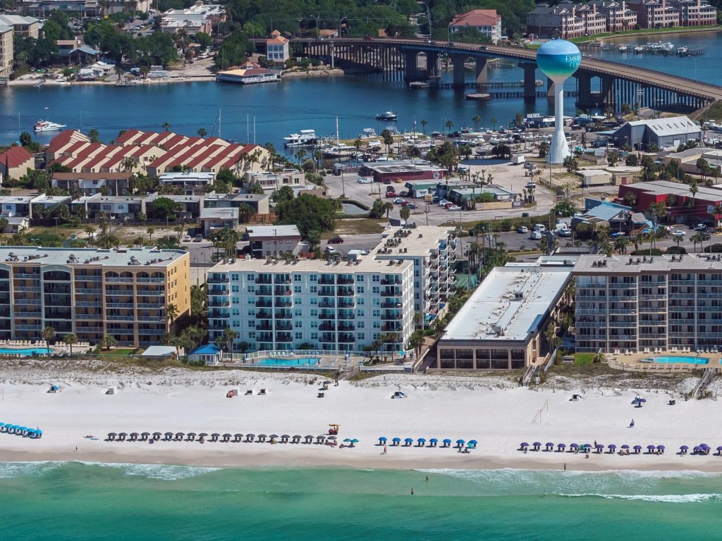 Sea Oats 606 is a Gorgeous Gulf Front 3 BR - with Free Beach Service for 4 Vacation Rental in Fort Walton Beach - RedAwning