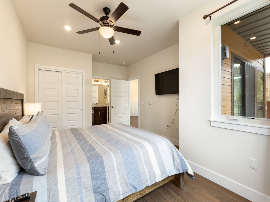 204 Clearwater Lofts Vacation Rental in Keystone - RedAwning