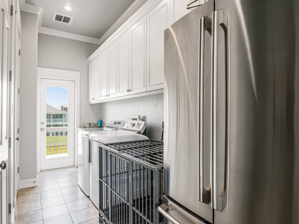 Ocean One Vacation Rental in Texas - RedAwning