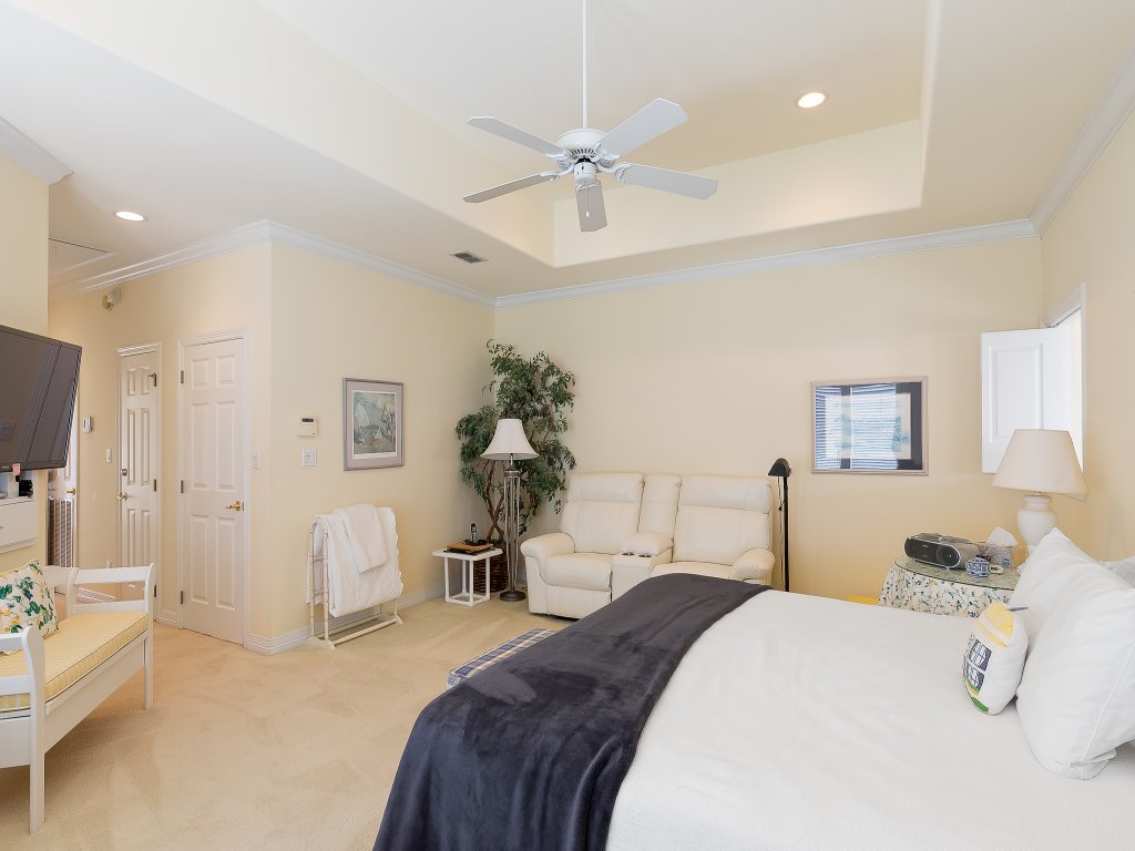 6501 Fountain Way Vacation Rental in South Padre Island - RedAwning
