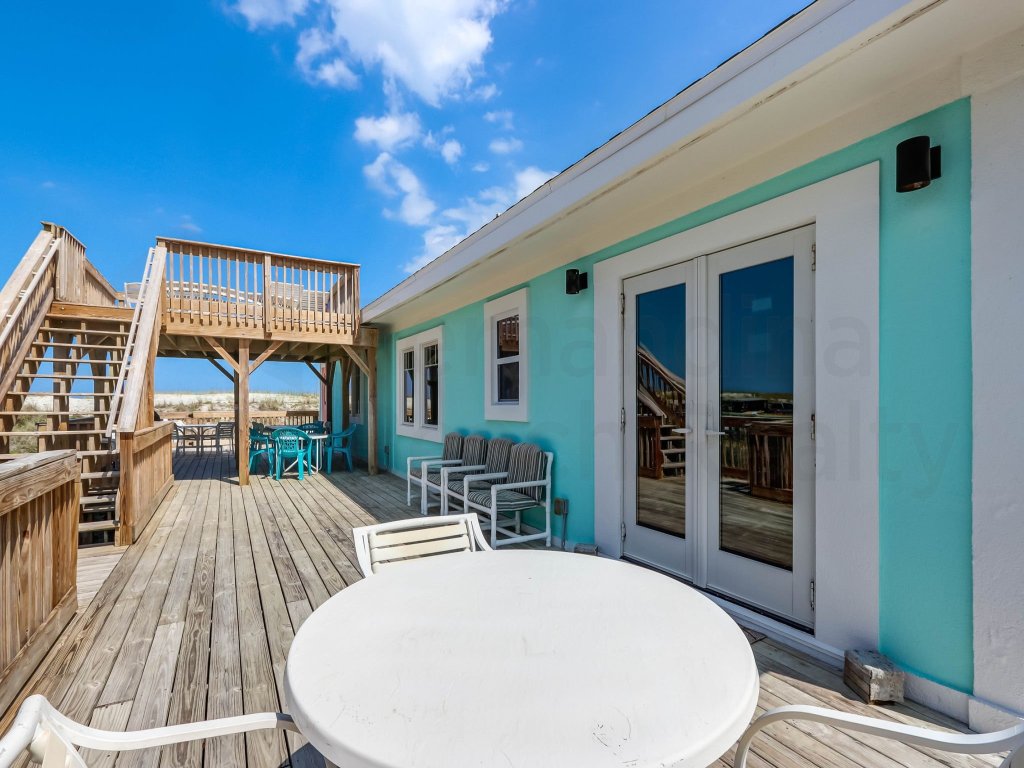 Dog Friendly Beachfront Condo, Direct Access to Beach Vacation Rental in Fernandina Beach - RedAwning