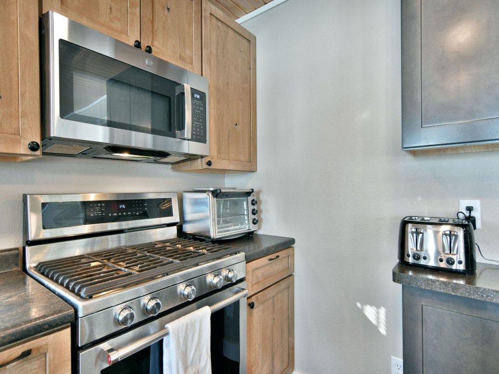 Spruce Haven Vacation Rental in Wisconsin - RedAwning