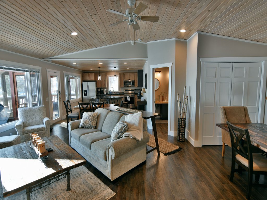 Spruce Haven Vacation Rental in Wisconsin - RedAwning