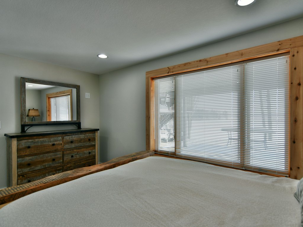 Spruce Haven Vacation Rental in Wisconsin - RedAwning