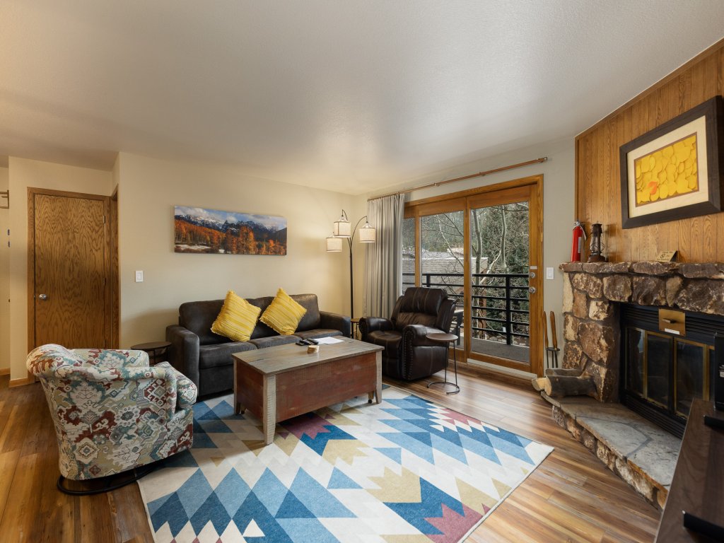 309 Snowdance Manor Vacation Rental in Keystone - RedAwning