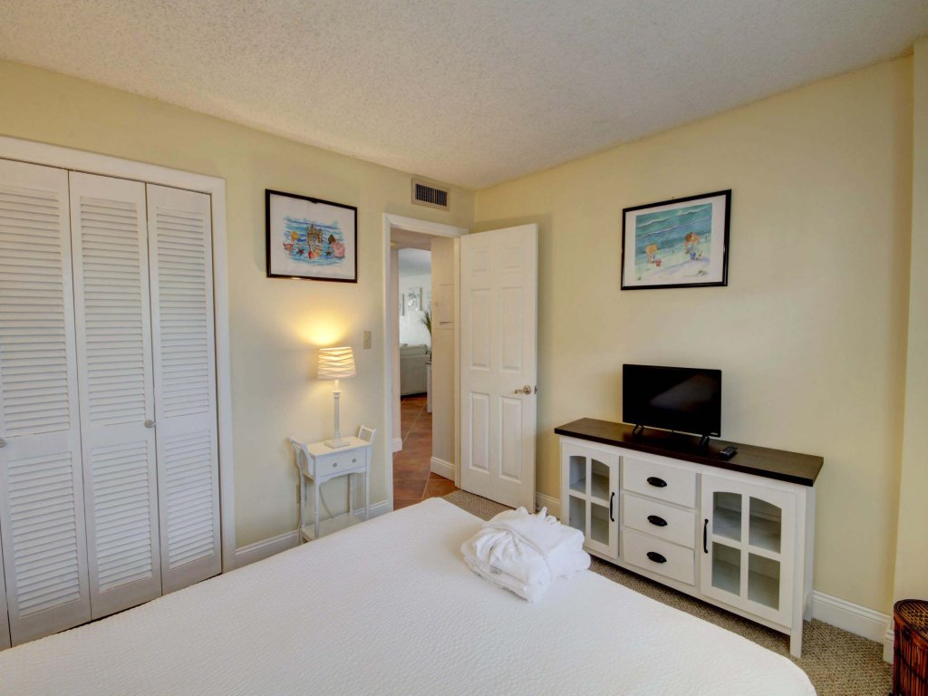 327 El Matador Vacation Rental in Fort Walton Beach - RedAwning