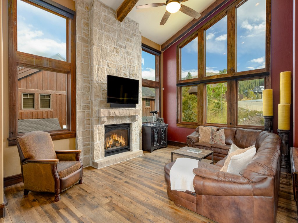 LR957 The Timber Lodge 957 Vacation Rental in Copper Mountain - RedAwning