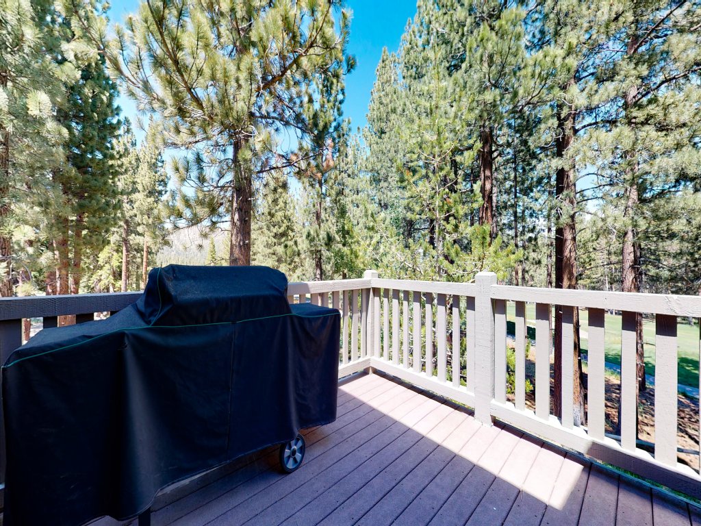 Lodestar #2001 Vacation Rental in Mammoth Lakes - RedAwning