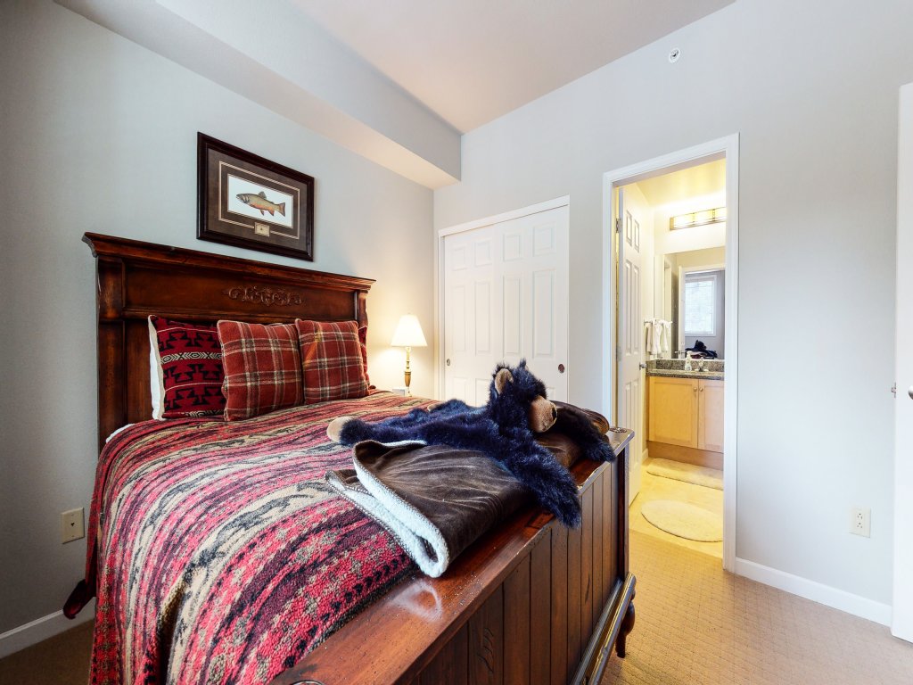 Mammoth Green #205 Vacation Rental in Mammoth Lakes - RedAwning