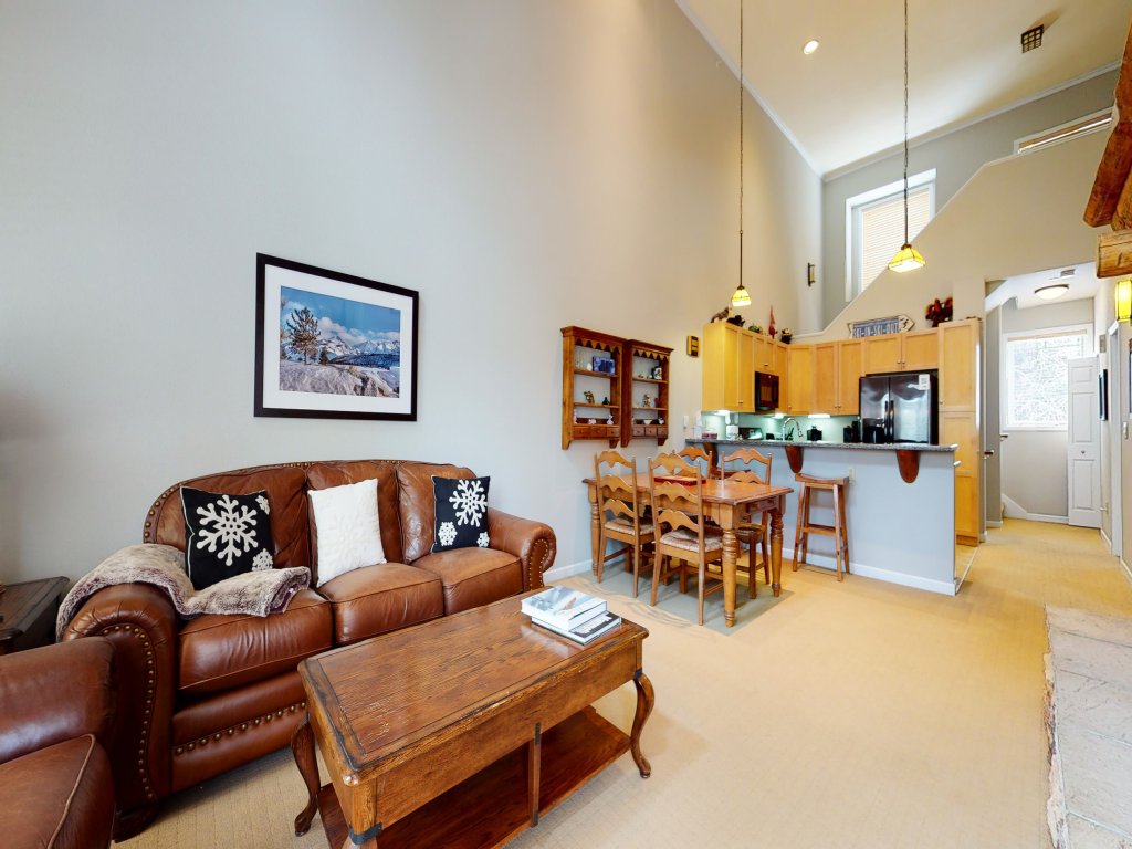 Mammoth Green #205 Vacation Rental in Mammoth Lakes - RedAwning